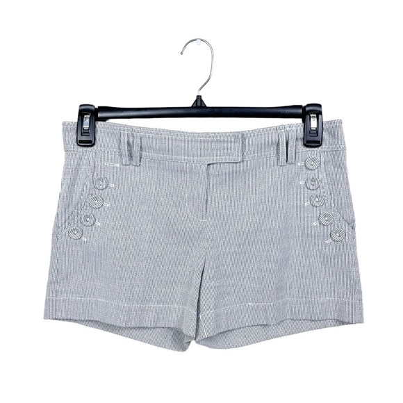 Cynthia Steffe Women’s Gray Striped Flat Front Shorts Size 8 Cotton Blend - Picture 1 of 5